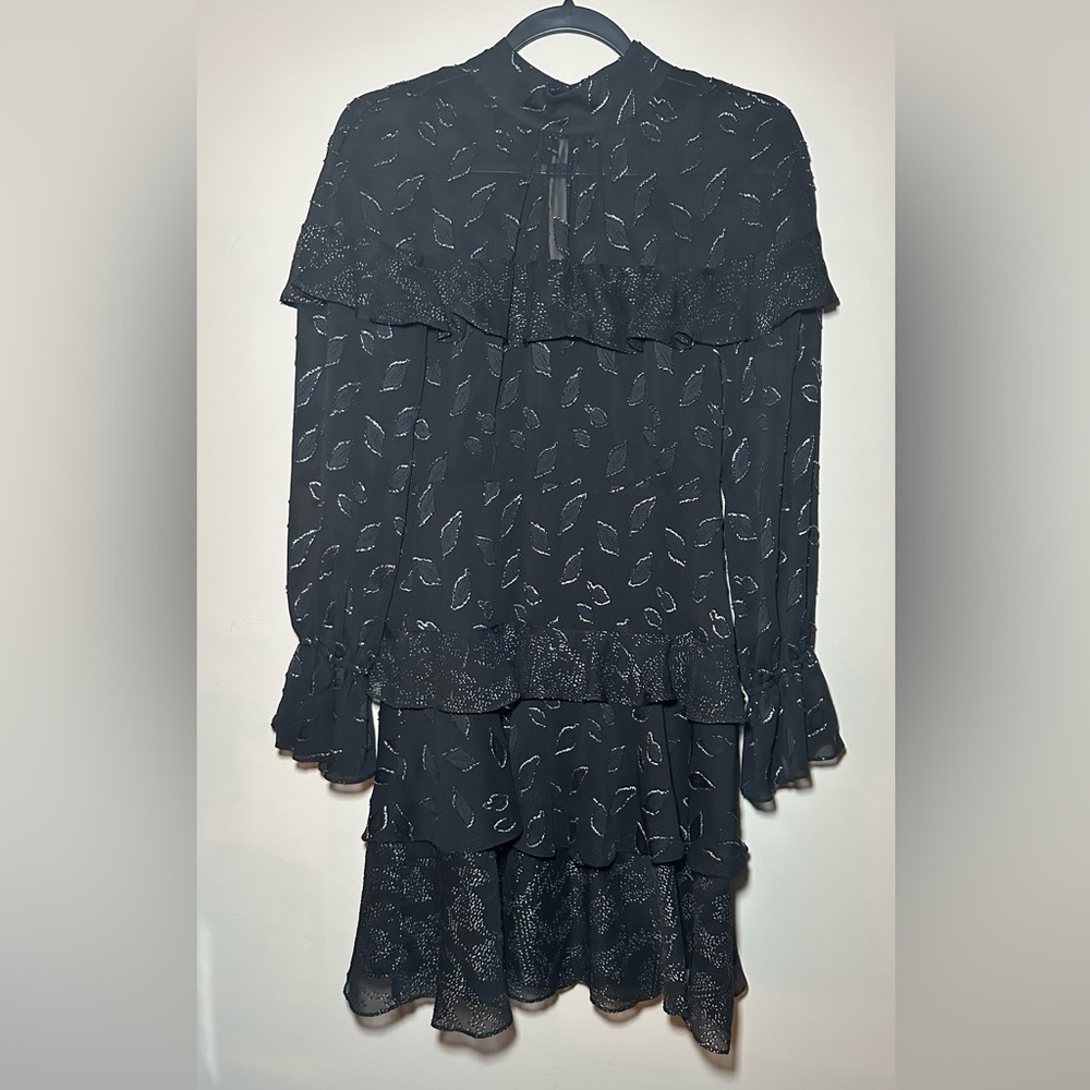 BCBGMAXAZRIA METALLIC CLIP DOT LONG SLEEVE RUFFLE DRESS BLACK Size 0